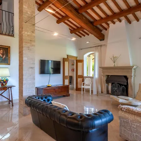 Colle In Tatil Evi *